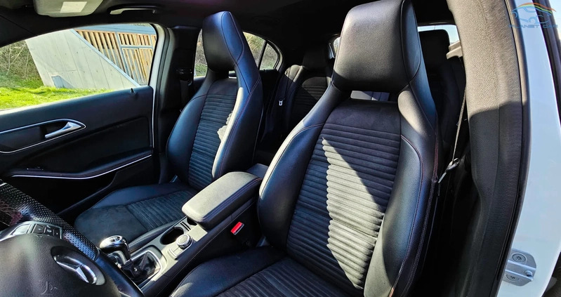 Mercedes-Benz Klasa A cena 49900 przebieg: 212700, rok produkcji 2012 z Proszowice małe 529